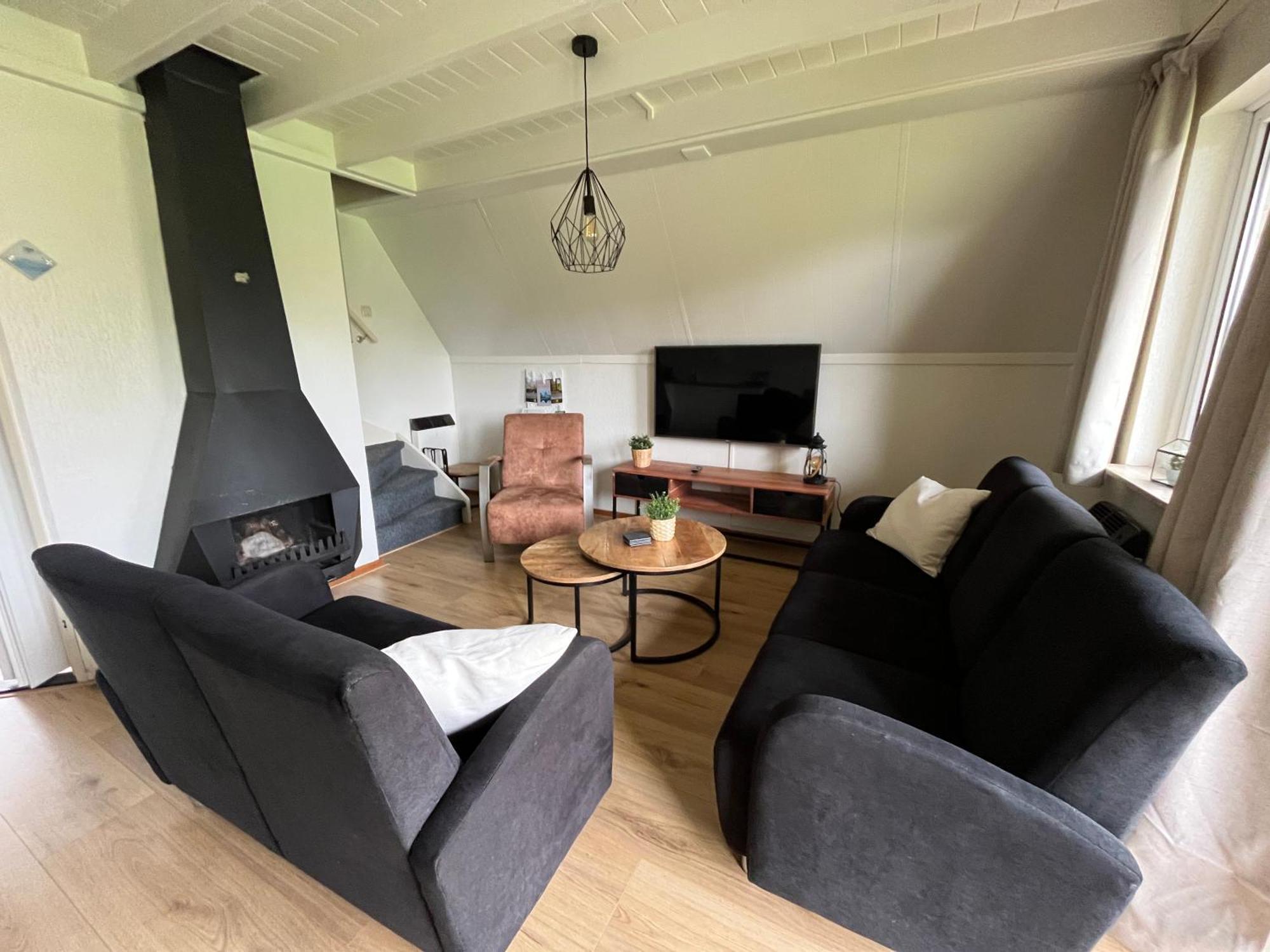 Vakantiepunt 142 - Moderne Vakantiewoning Aan Het Water! Gramsbergen Bagian luar foto